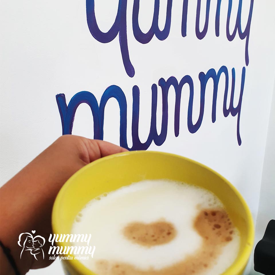 Cafea pentru mame la Salon Yummy Mummy